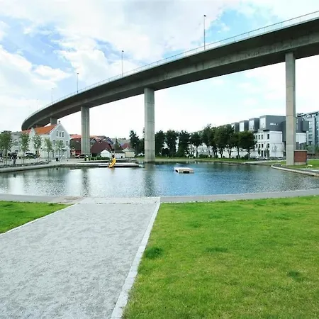 Apartamento Spacious Waterfront With Free Parking - Upgraded 2024 Stavanger