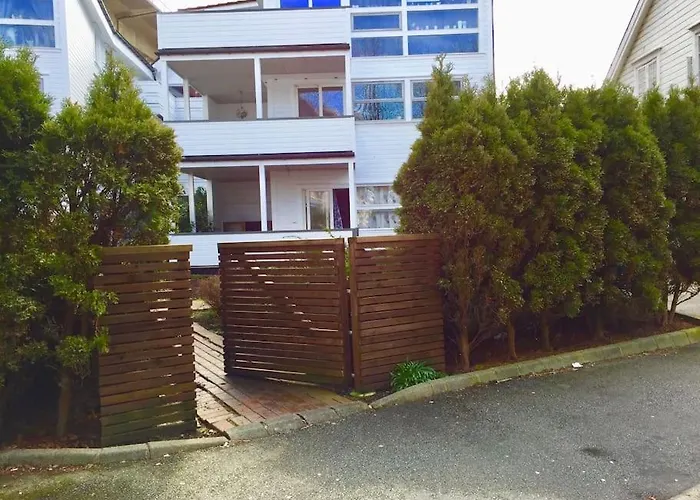 Spacious Waterfront With Free Parking - Upgraded 2024 公寓 斯塔万格